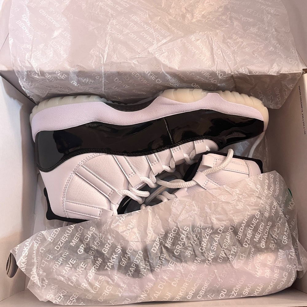 Jordan Air 11 Gratitudes